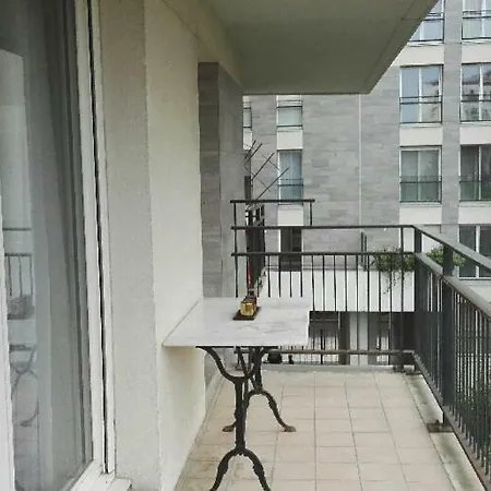 Apartment ☆ 2 Pieces A Paris La Defense & Parking