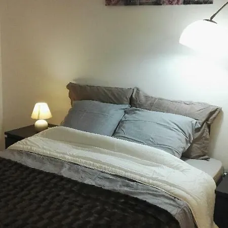 Apartment ☆ 2 Pieces A Paris La Defense & Parking *